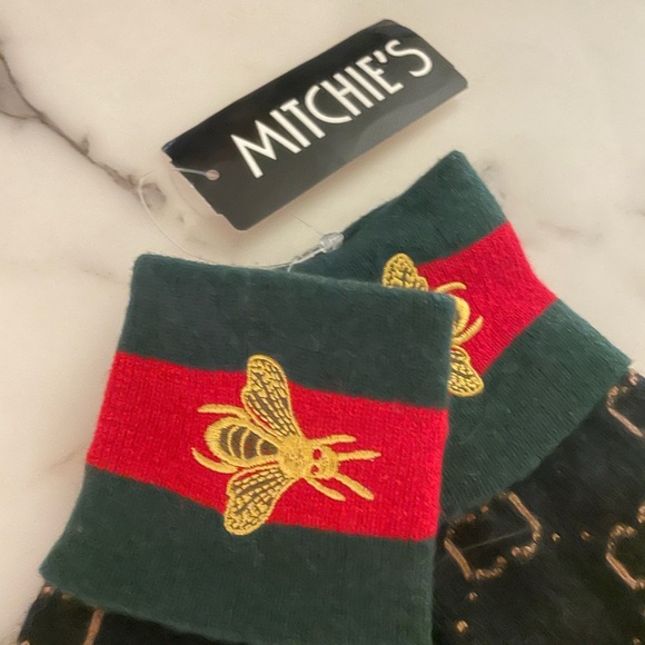 Faux fur trim gloves! - Picture 3 of 4